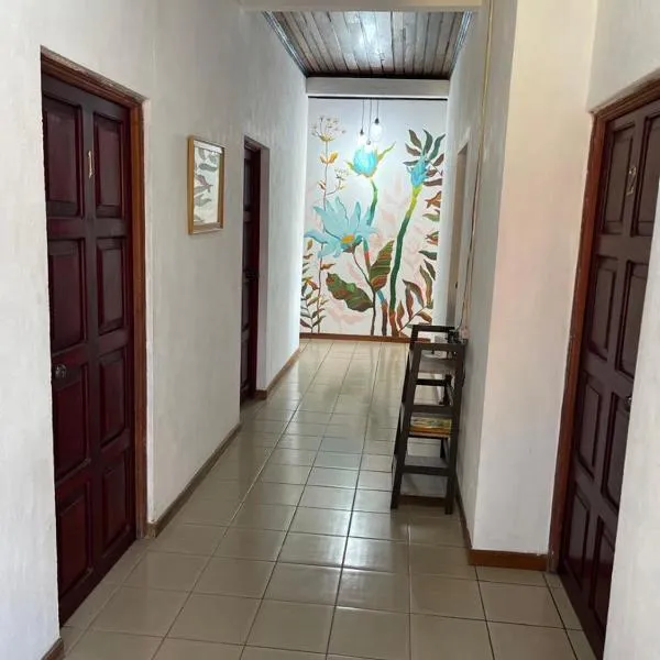 Hotel Villa Margarita – hotel w mieście Flores