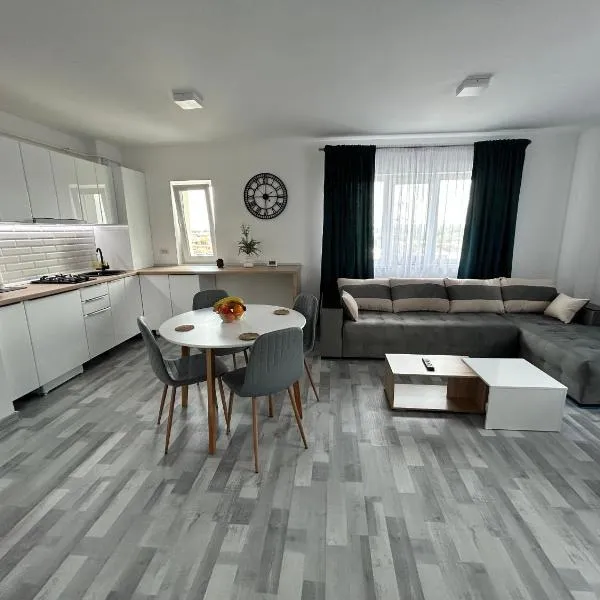 1 Mai - Luxury Park Apartments - Self Check-in - Private parking - 1, hotel v destinaci Craiova