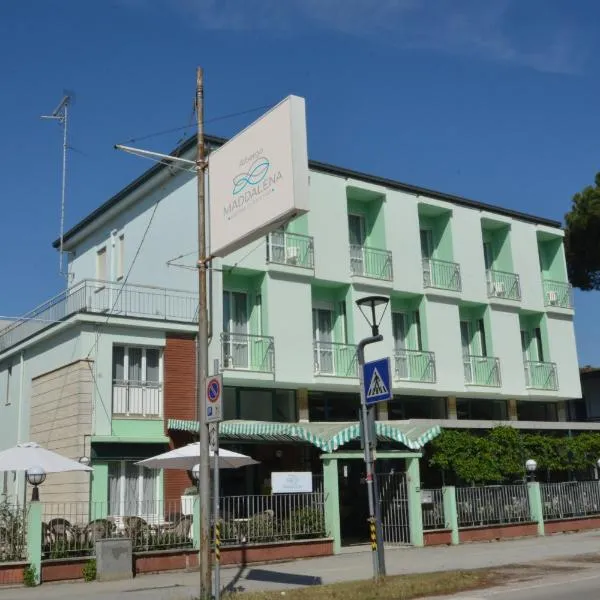 Hotel Maddalena, hotel in Marina di Ravenna