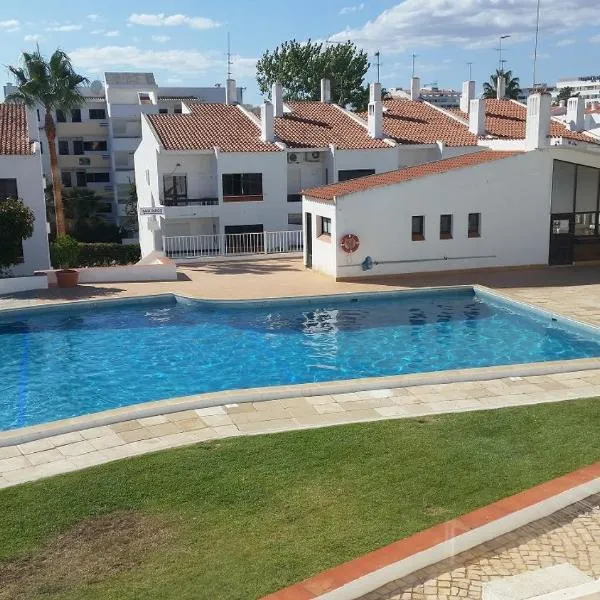 Apt-236, hotell i Albufeira