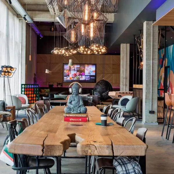 Moxy Copenhagen Sydhavnen, hotel en Copenhague