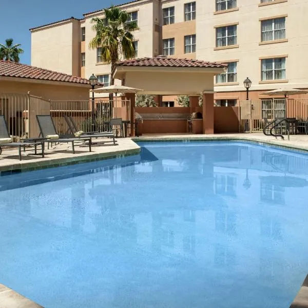 Residence Inn by Marriott Phoenix Airport, hotel v destinaci Phoenix