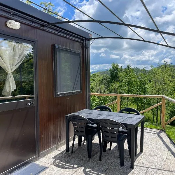 I Falchi Pellegrini - Bungalow e Tenda, hotel in Monzuno