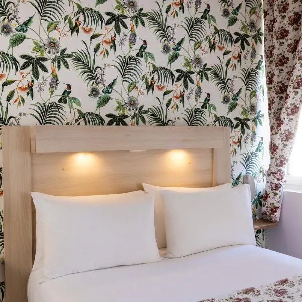 Hôtel de Lion sur Mer, hótel í Lion-sur-Mer