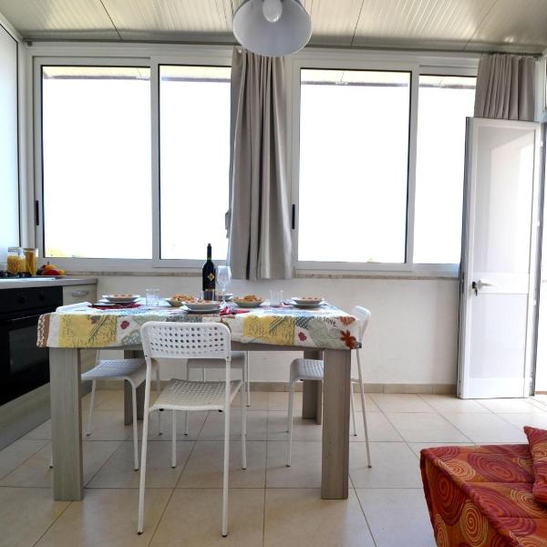 Three-room holiday home with air conditioning and private parking - Torre dellOrso
