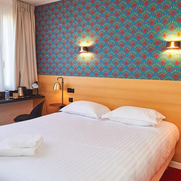 Logis Auberge du port, ξενοδοχείο σε Bazeilles