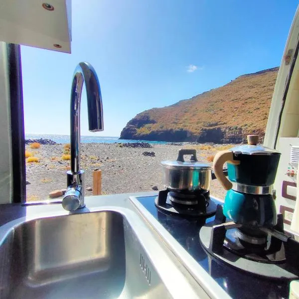 Furgoneta Camper La Gomera 1, hotel in San Sebastián de la Gomera