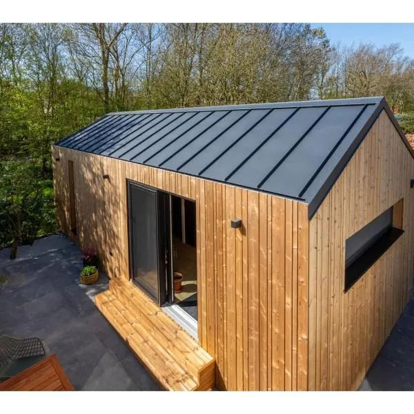 Tiny House Zoutelande near the Beach, hotel in Zoutelande