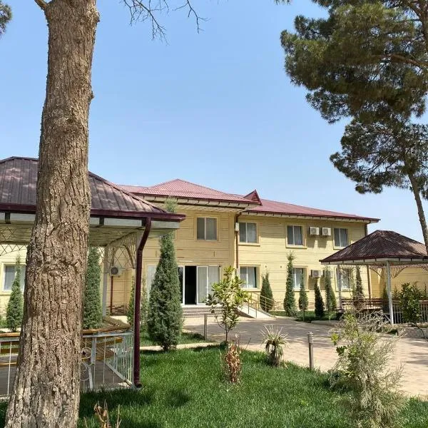 Tarmita Plaza, hôtel à Termez