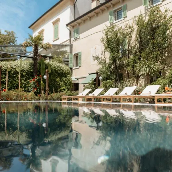 Classique, готель у місті Лацизе