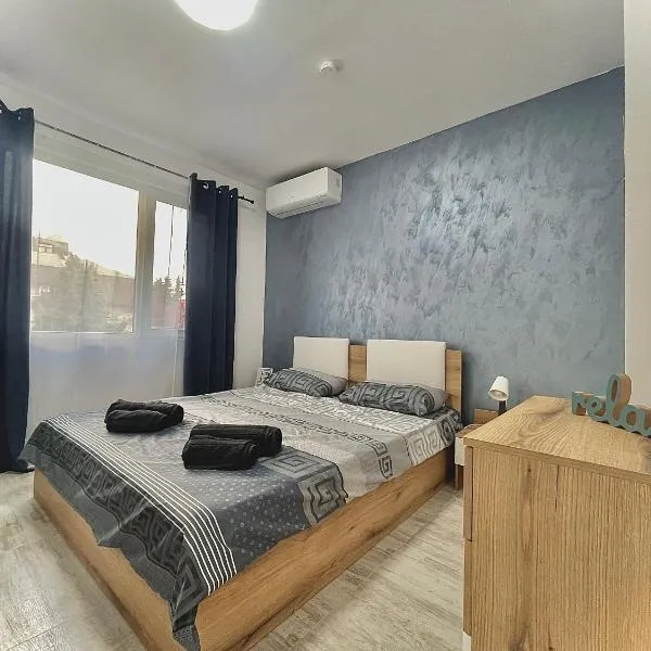 DoubleRoom, hotel in Varna City