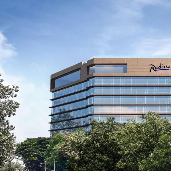 Radisson Blu Mumbai International Airport, hotel v Bombaji