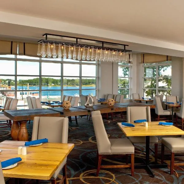 Sheraton Portsmouth Harborside Hotel, hotel v destinaci Portsmouth