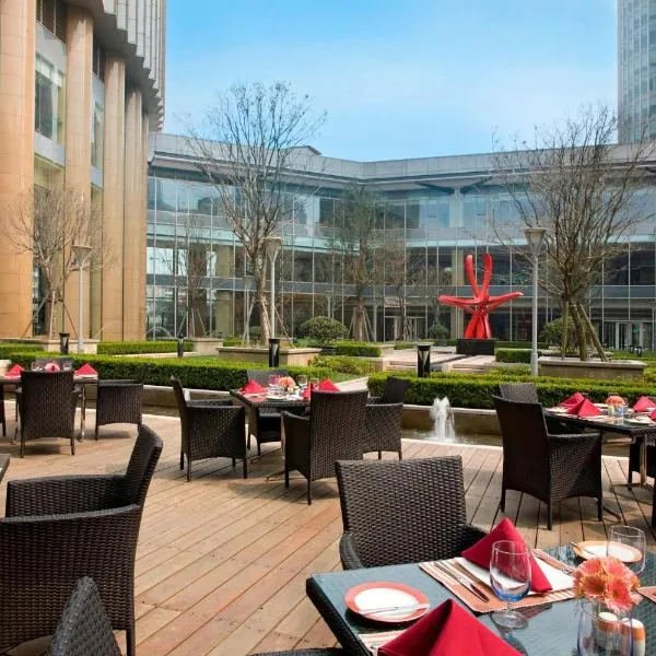 Sheraton Grand Shanghai Pudong Hotel & Residences, Hotel in Shanghai