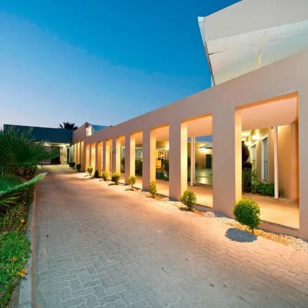 온당과에 위치한 호텔 Protea Hotel by Marriott Ondangwa