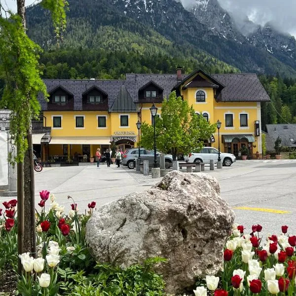 Kotnik Superior Boutique Hotel, hotel di Kranjska Gora