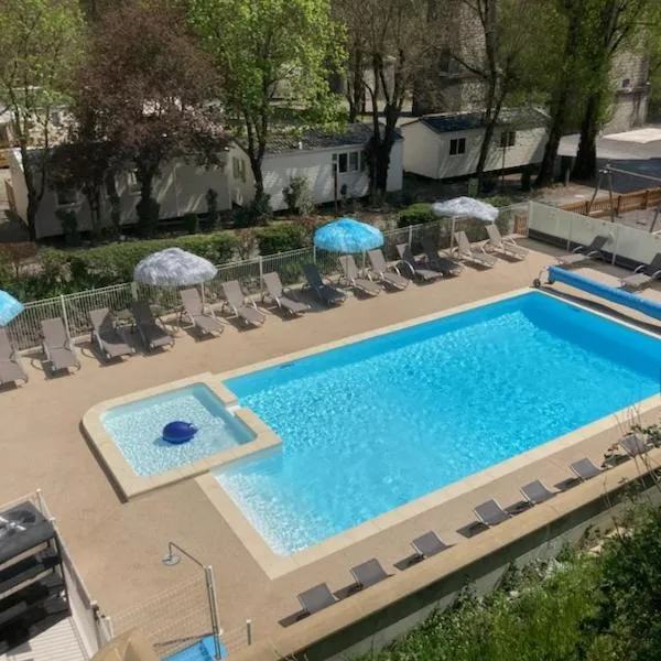 Les rives d'Auzon、Lavilledieuのホテル