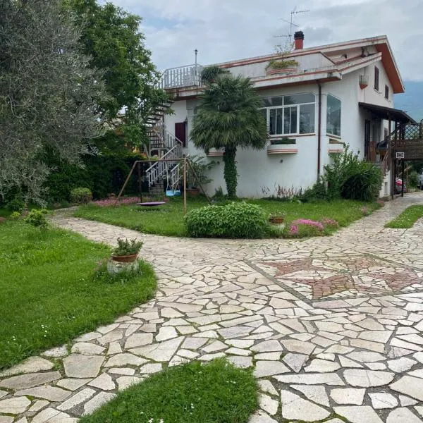 Villa Ulivi, hotel in Tocco da Casauria