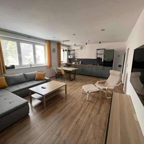 Elegantný Byt v Srdci Mesta, hotel in Trenčín