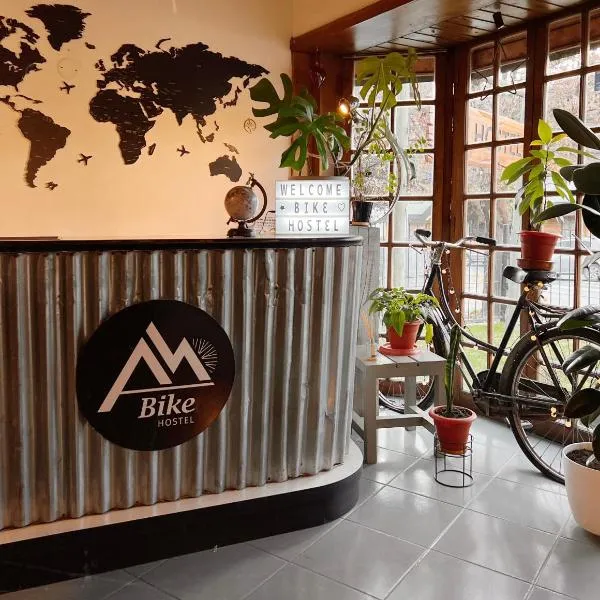 Bike Hostel, hotell San Martín de los Andeses