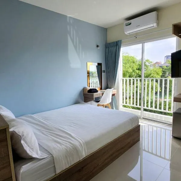 98 Tower Chiang Mai, hotel di Chiang Mai