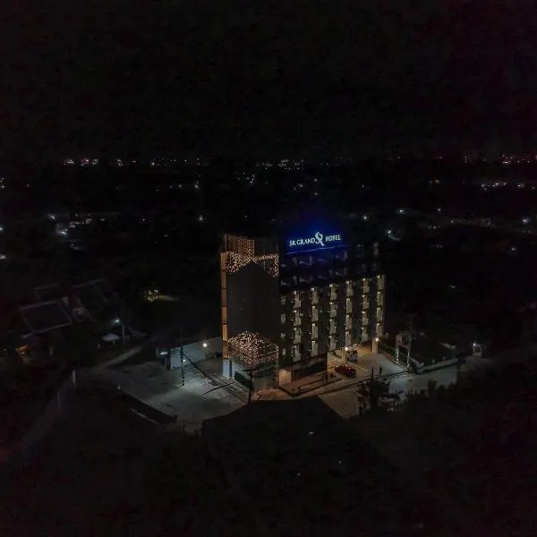 SR Grand Hotel Chiangmai, hotel v destinaci Chiang Mai