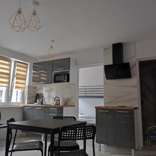 Nowe Apartamenty na Światowida VITO APARTMENTS "centrum"molo 5 min spacerem", hótel í Międzyzdroje