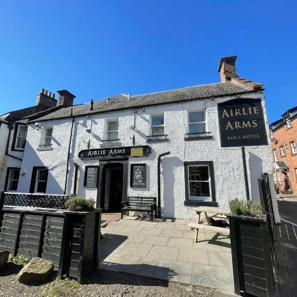 Airlie Arms Hotel, hotel v destinaci Kirriemuir