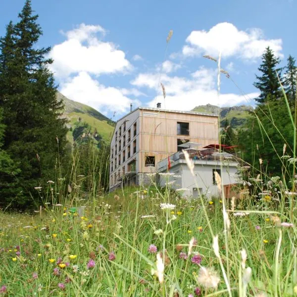 Berghotel Mettmen, hotell sihtkohas Schwanden