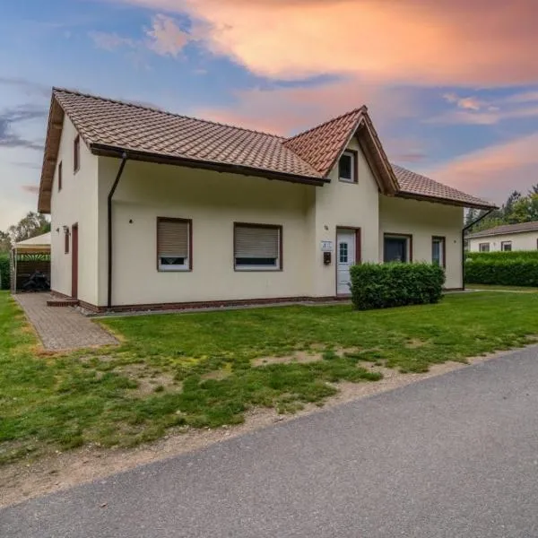 Wald und See Dargun 16B, hotel u gradu Dargun