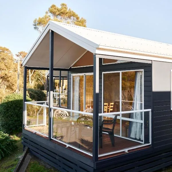 Surf Beach Narooma Holiday Park, hotel v destinaci Narooma