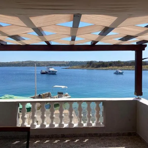 Island paradise Lavdara, hotel Saliban