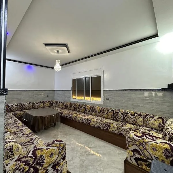Bel Appartement 1er Étage confortable près de la plage - spécialement pour familles, hotell sihtkohas Saïdia