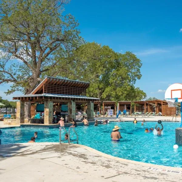 Camp Fimfo Waco, hôtel à Waco