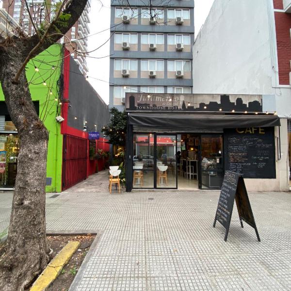 Juramento de Lealtad Townhouse Hotel