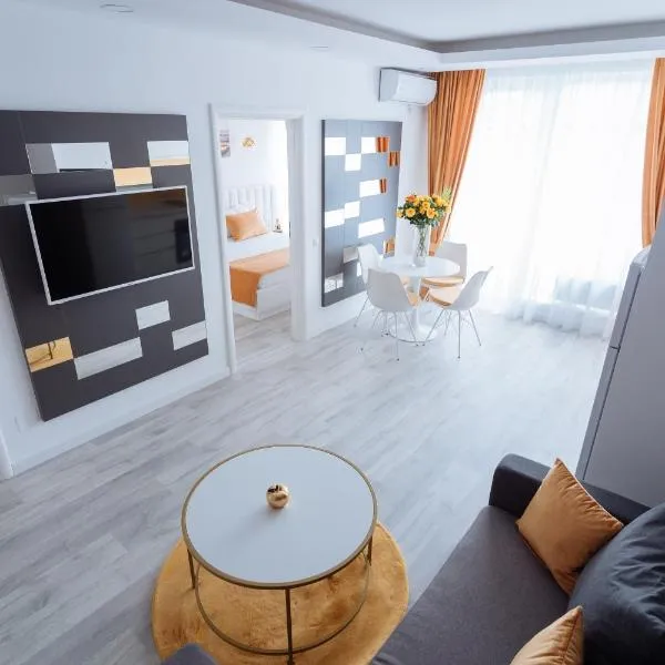 GoldenLux Apartments, hotel in Oradea