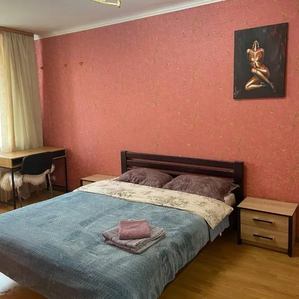 Apartment in Shoduar's park, Hotel in Schytomyr
