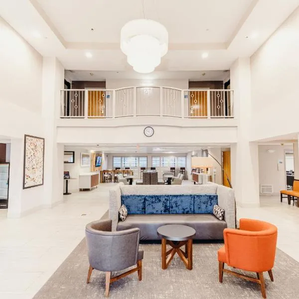 Holiday Inn Express Atlanta - Northeast I-85 - Clairmont Road by IHG, hôtel à Atlanta