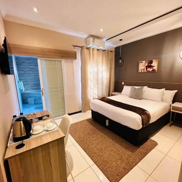 LIVE-INN LUXURY SUITES, hotel in Mahalapye