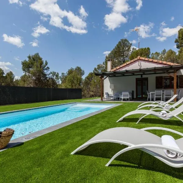 Les Roques, hotel v destinaci Castellnou de Bages