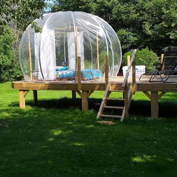 Bulle sous les étoiles, Hotel in La Saunière