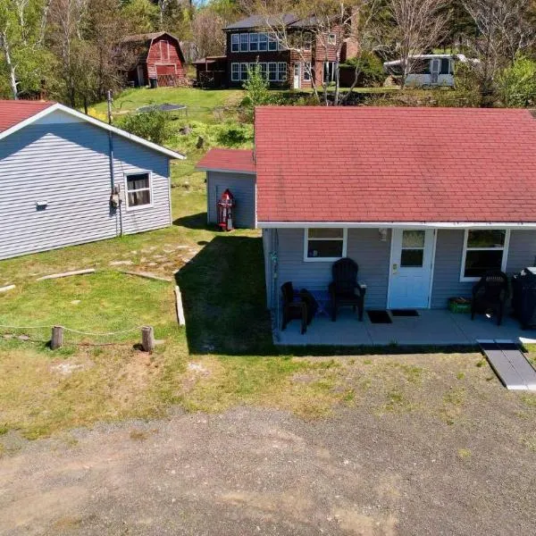Stargazers Cove Cottages Otter, hotel v destinaci Middleton