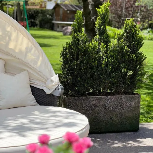 Ameiserhof Guesthouse、コッラルボのホテル