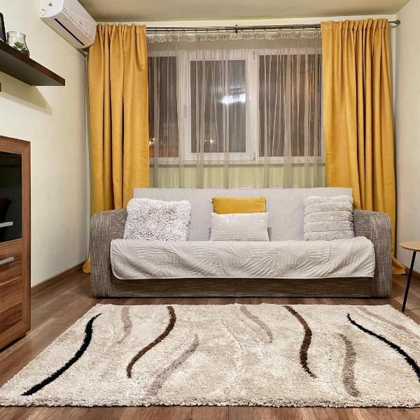 Cozy and Clean Apartment, near National Arena