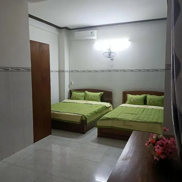 Eo Gió Motel, Hotel in Hưng Lương
