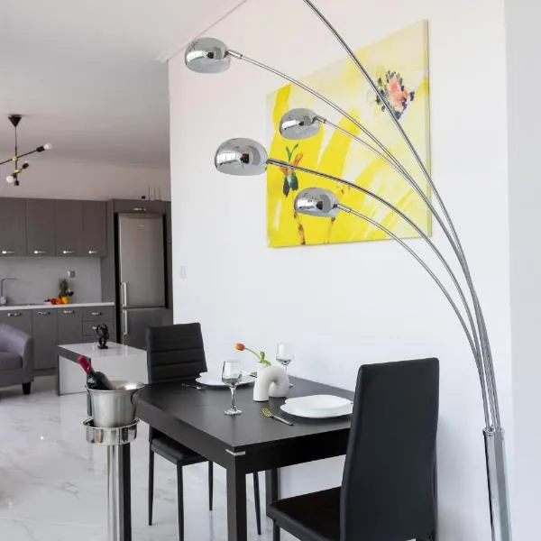 Z5 Sky Sparta Apartment, hotel in Sparti