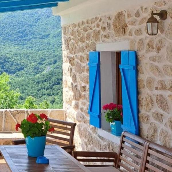 Etno house HAPPY VILLAGE