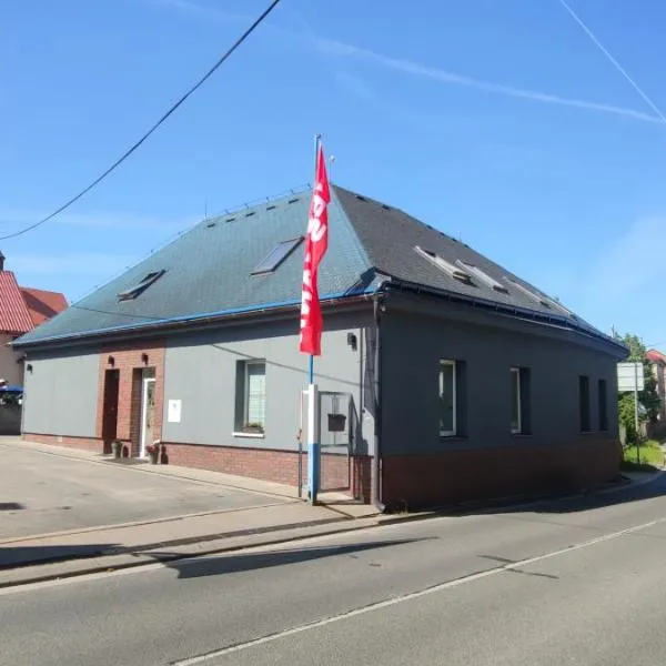 Ubytování AVEPO, hotel in Borohrádek