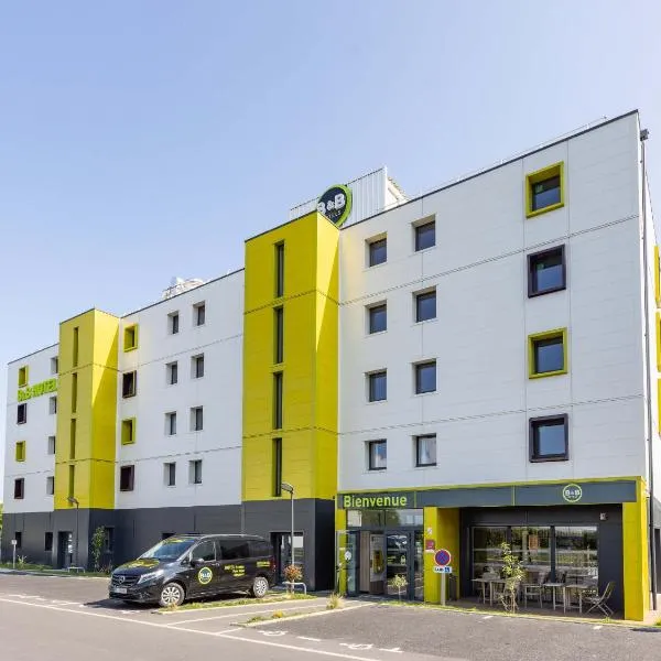 B&B HOTEL Rennes Parc Expo Aéroport, hotel di Bruz