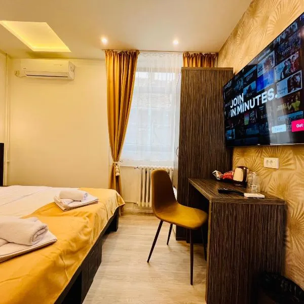 Side One Design Hotel Garni, khách sạn ở Beograd